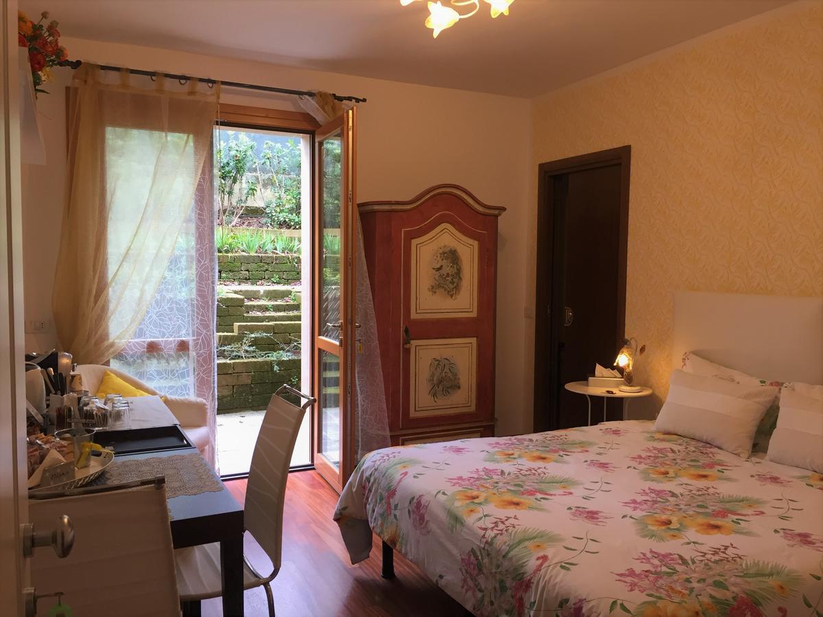 Residenza Fontana Del Ferro Guest house 2*